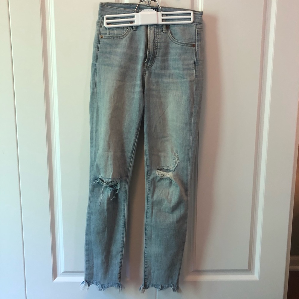 Ripped Jeans - image 3